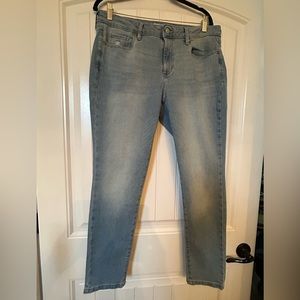 Sonoma Skinny Jean - Size 14 Reg